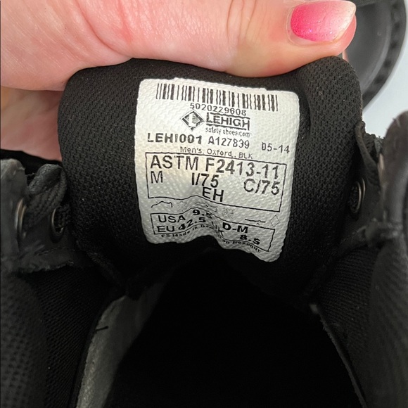 NIB Lehigh Black Safety Shoes for Men main image 6